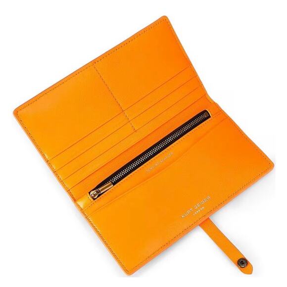 Kurt Geiger London
Kensington Soft Wallet NWB - Picture 4 of 5